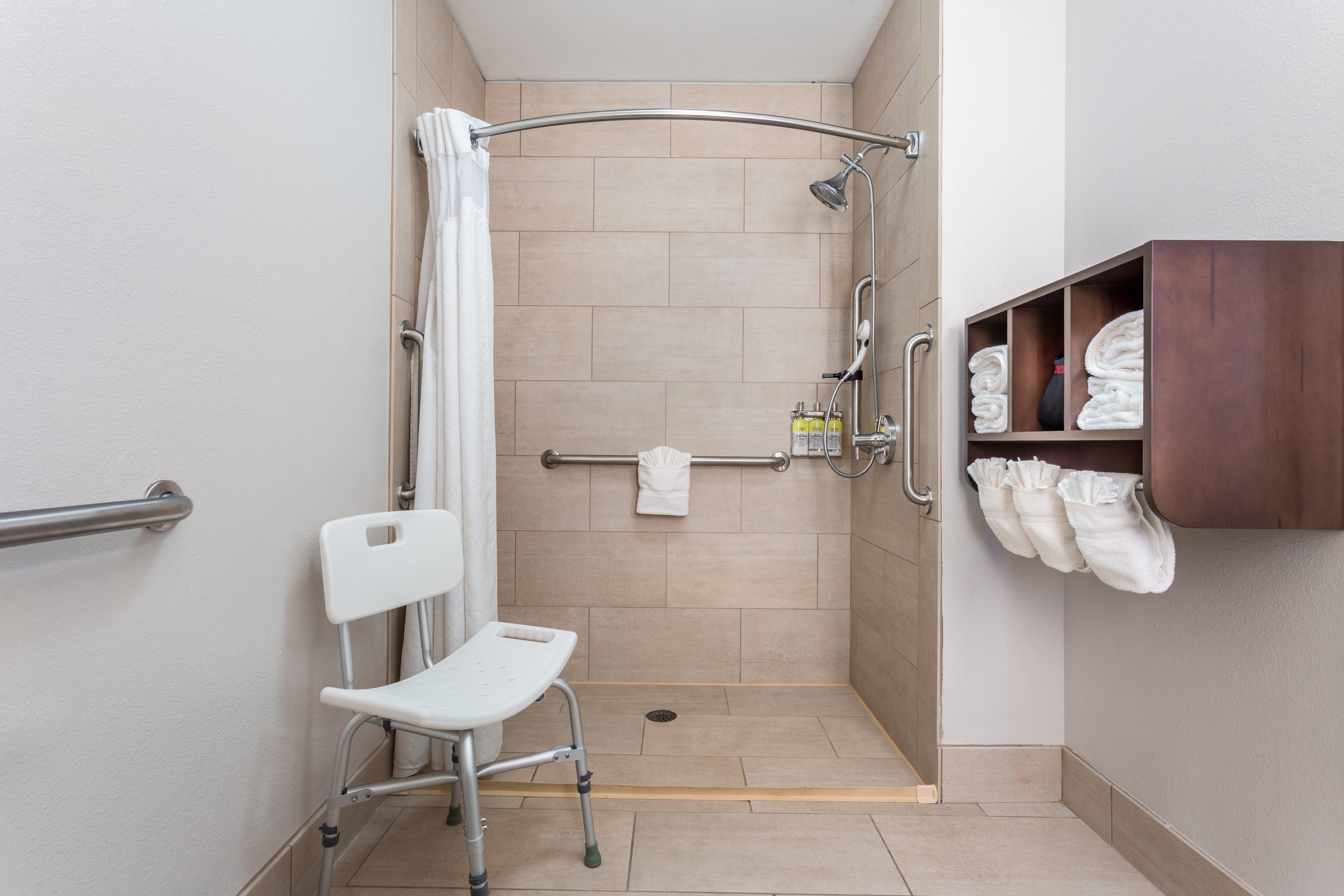 Holiday Inn Express Scottsburg By Ihg Bagian luar foto