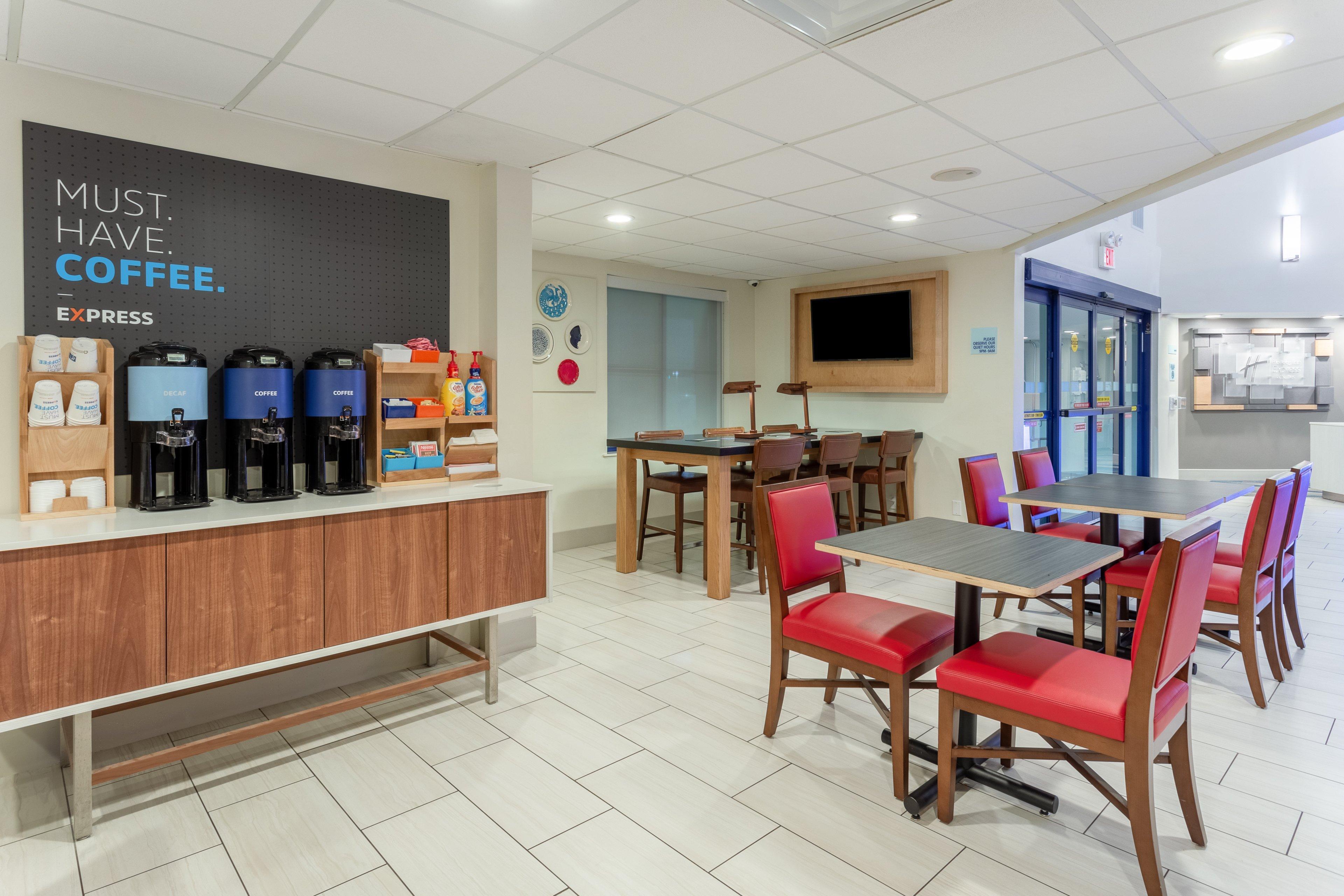 Holiday Inn Express Scottsburg By Ihg Bagian luar foto
