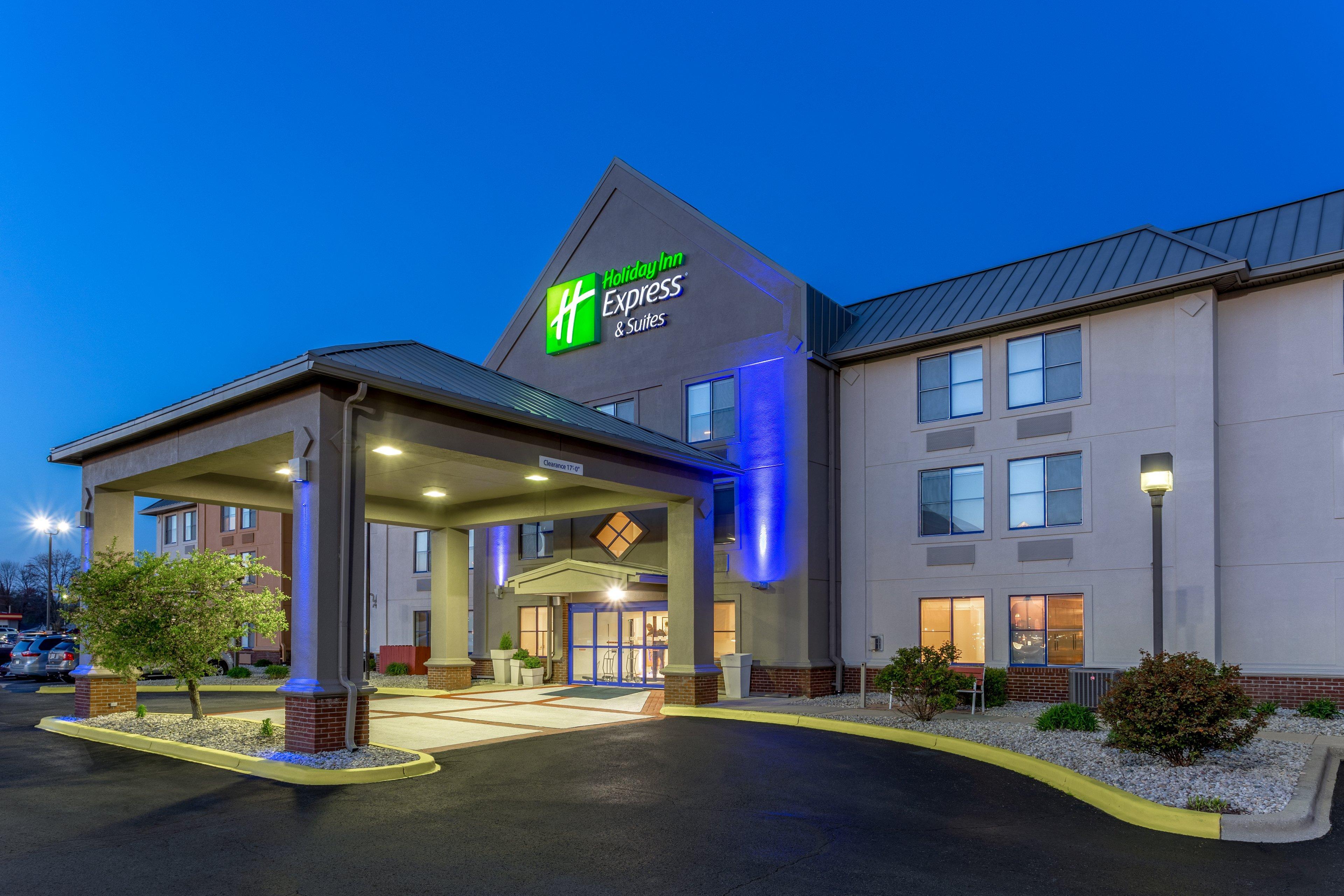 Holiday Inn Express Scottsburg By Ihg Bagian luar foto