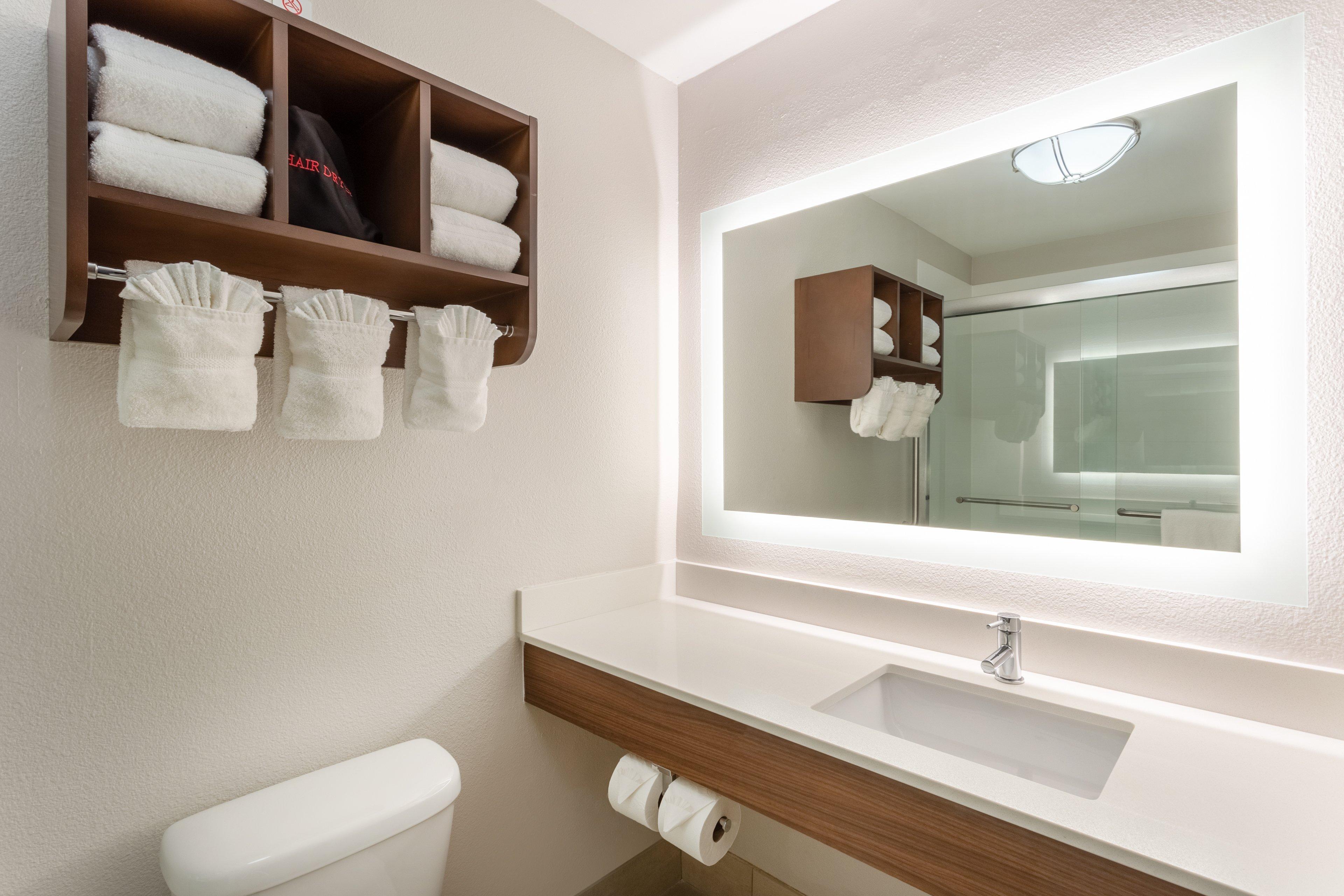 Holiday Inn Express Scottsburg By Ihg Bagian luar foto