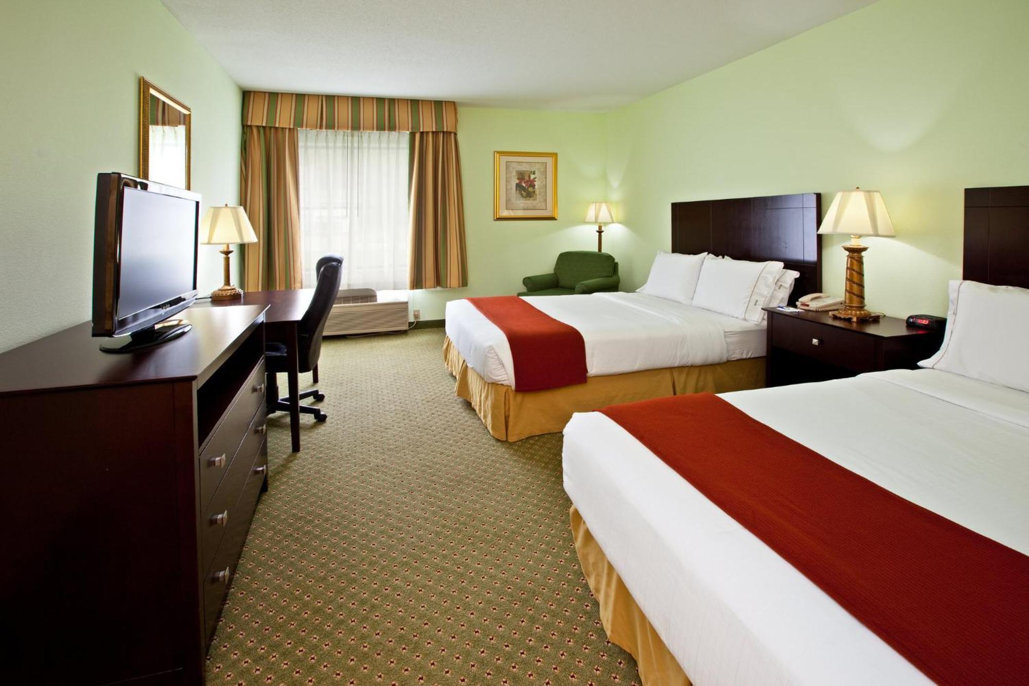 Holiday Inn Express Scottsburg By Ihg Bagian luar foto