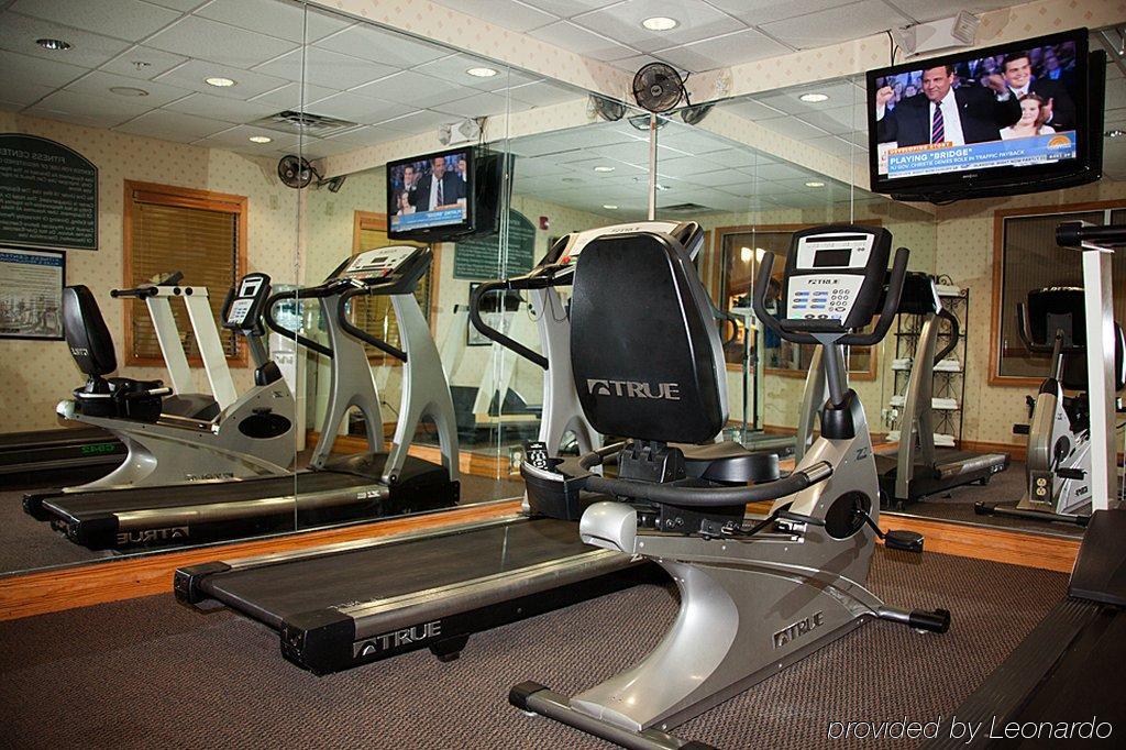 Holiday Inn Express Scottsburg By Ihg Bagian luar foto